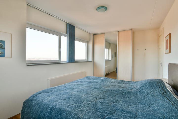 Foto 16 van Annie Romeinstraat 150