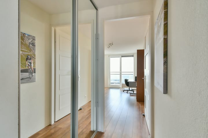 Foto 18 van Annie Romeinstraat 150