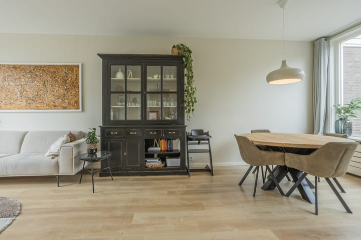 Foto 10 van Meidoornstraat 9