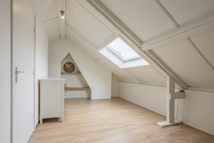 Foto 32 van Meidoornstraat 9