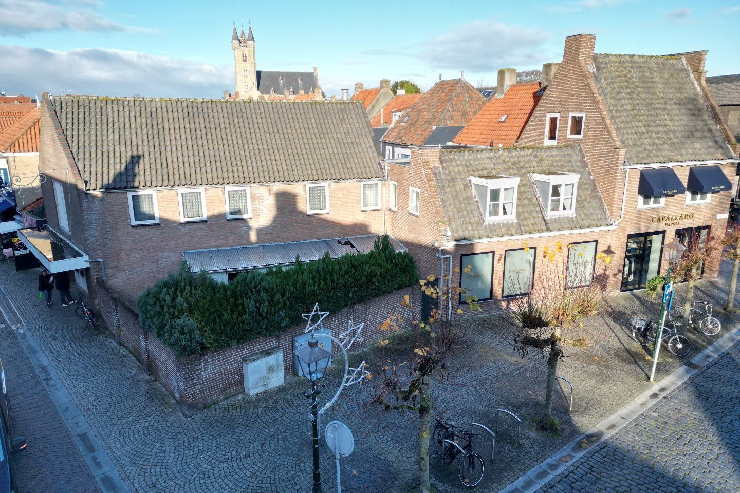 View photo 2 of Kapellestraat 42