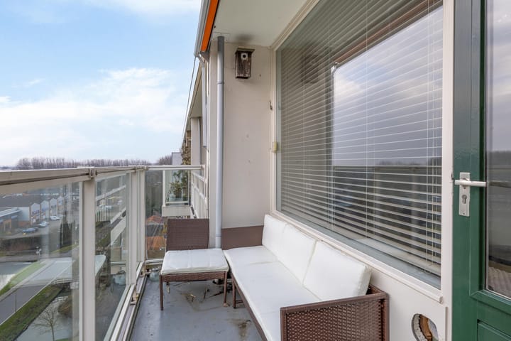 Foto 4 van Kloosplantsoen 757