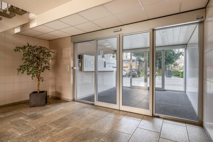 Foto 6 van Kloosplantsoen 757