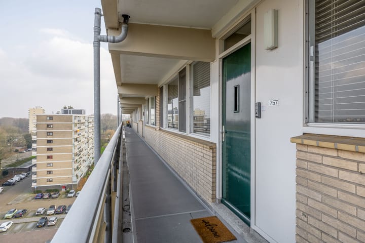 Foto 9 van Kloosplantsoen 757