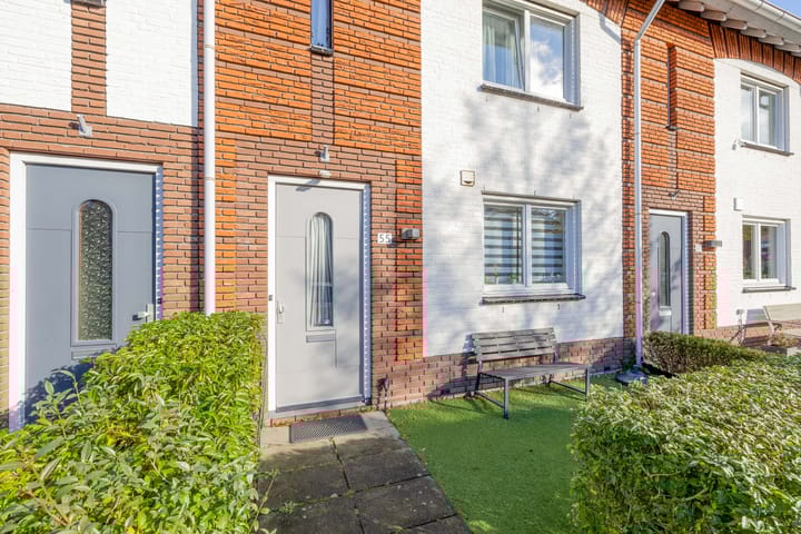 Photo 9 of Charactostraat 55