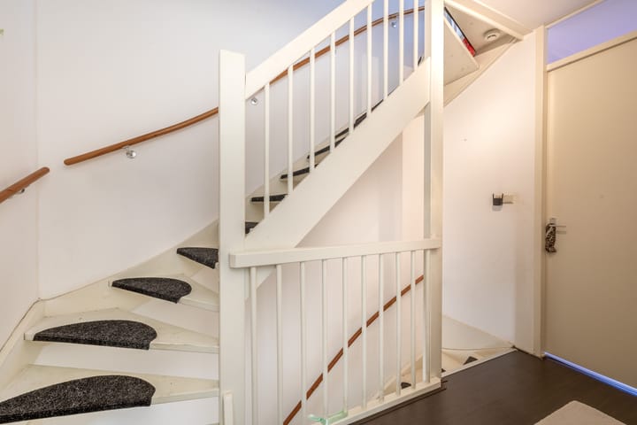 Photo 29 of Charactostraat 55