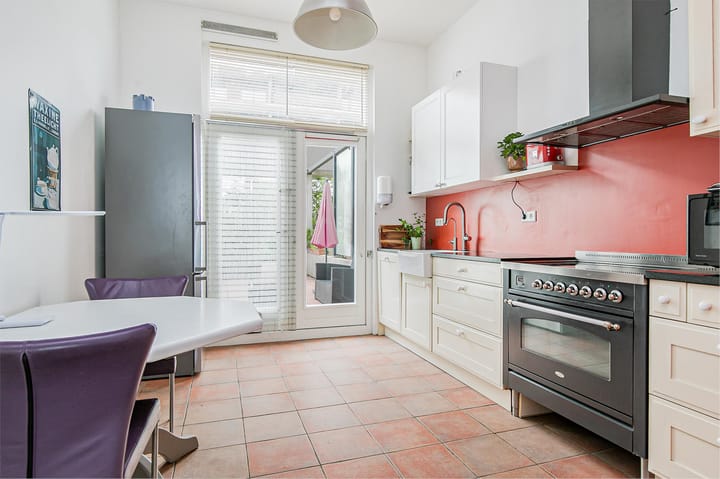 Foto 14 van Bert Haanstrakade 202