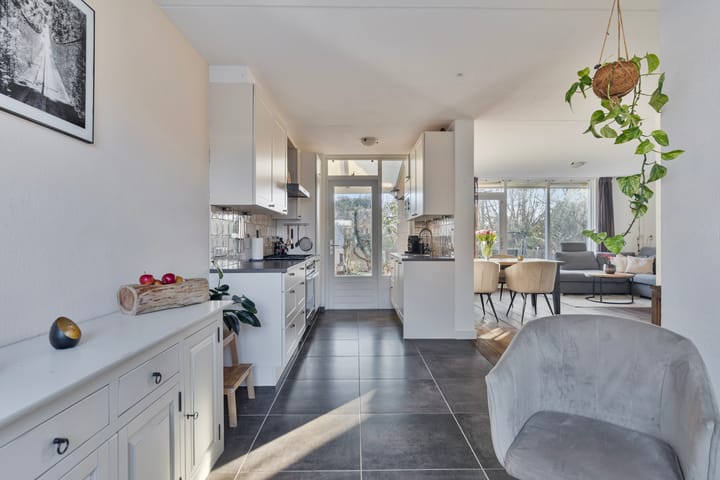 Foto 2 van Stationsstraat 34