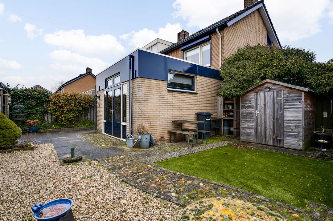 Foto 2 van Burgemeester Moorenstraat 1