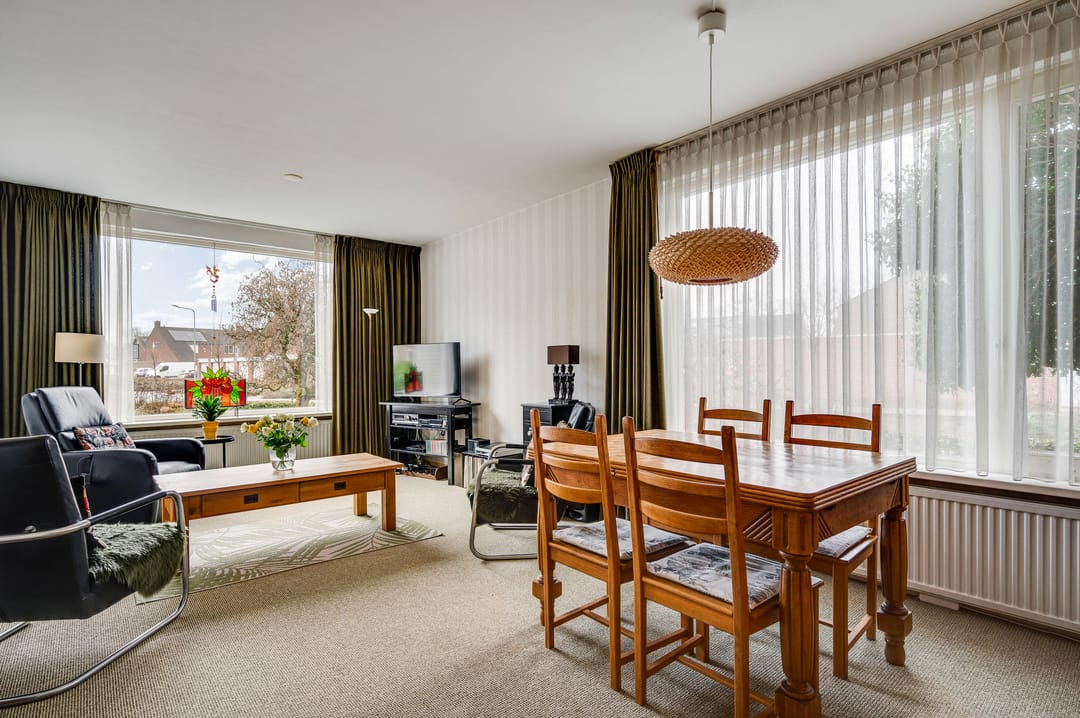 Foto 8 van Burgemeester Moorenstraat 1