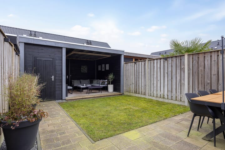 Photo 4 of Hoofdmanstraat 13