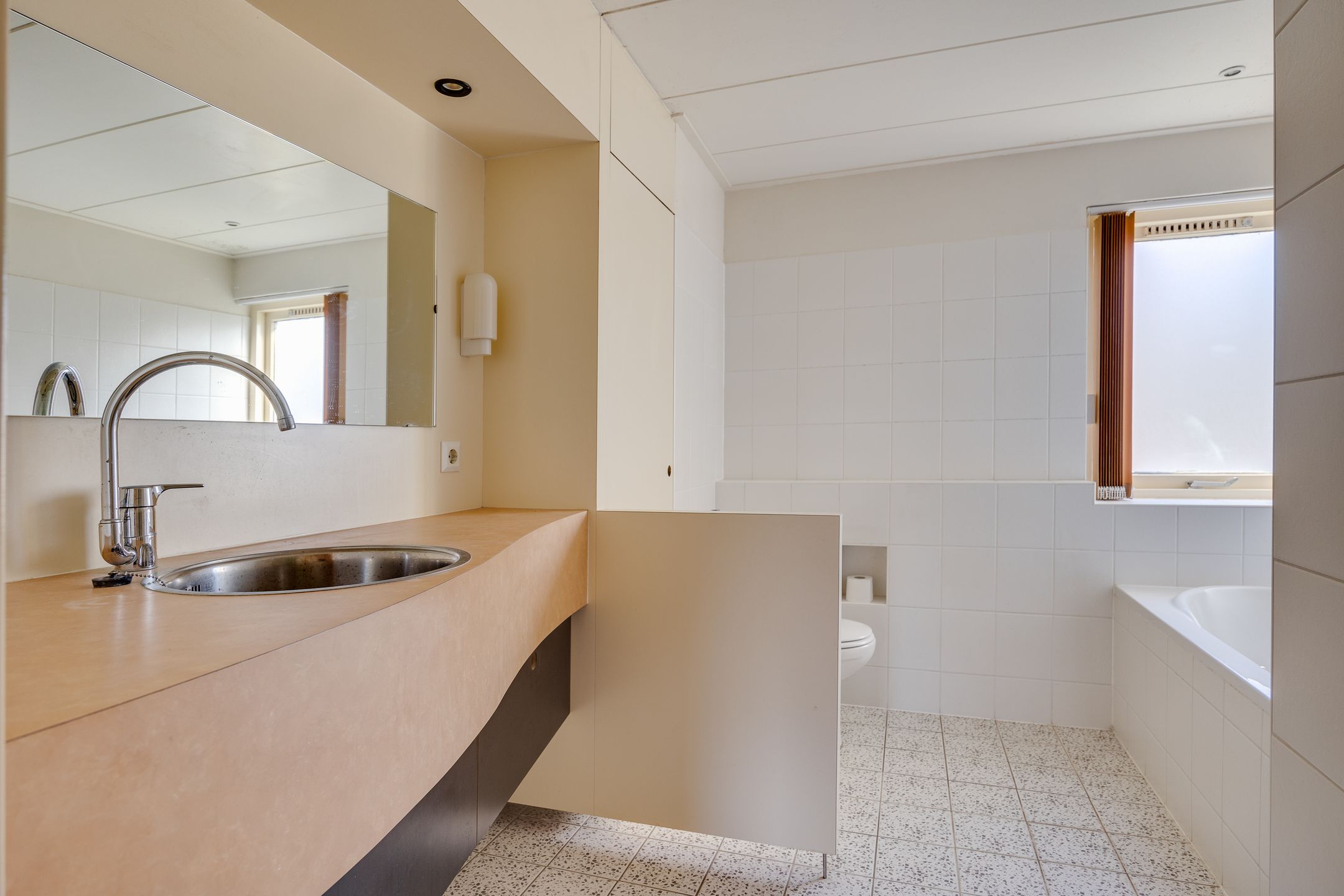 Photo 18 of Verzetsplein 179