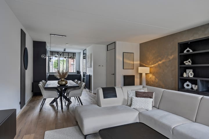 Photo 16 of Hoofdmanstraat 13