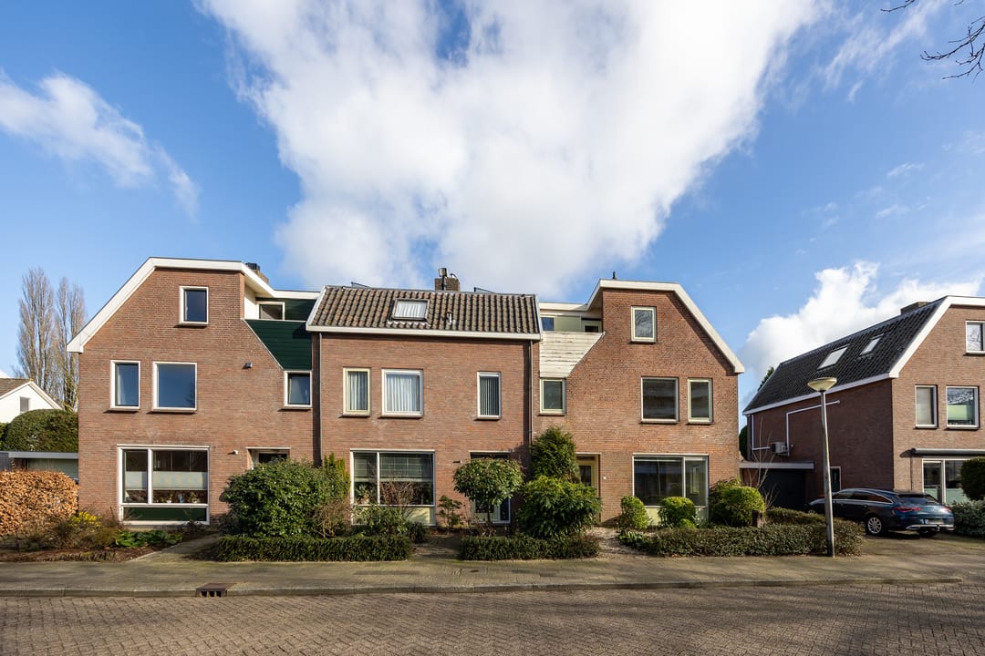 Photo 38 of Verzetsplein 179