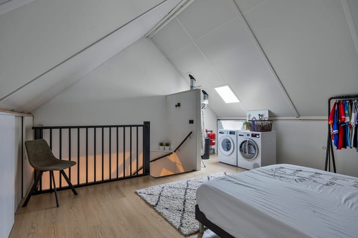 Photo 37 of Hoofdmanstraat 13