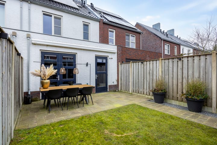 Photo 44 of Hoofdmanstraat 13