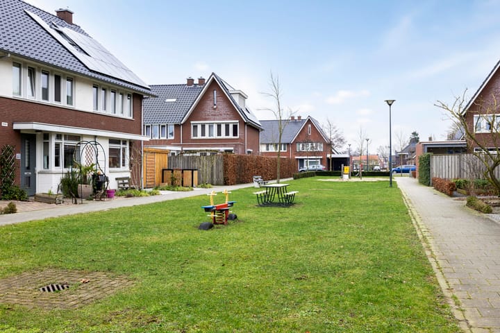 Photo 48 of Hoofdmanstraat 13