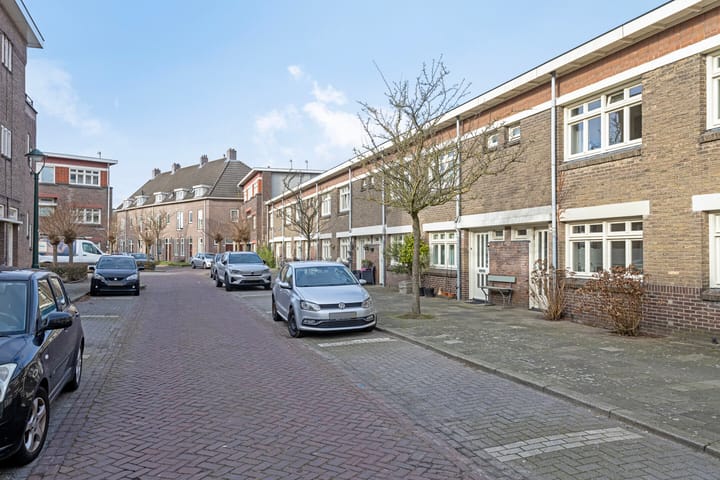 Foto 11 van Lange Tuinstraat 36