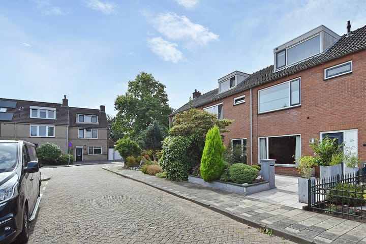 Foto 41 van Dr. Johan Wagenaarstraat 5