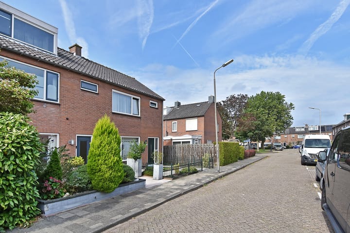 Foto 42 van Dr. Johan Wagenaarstraat 5