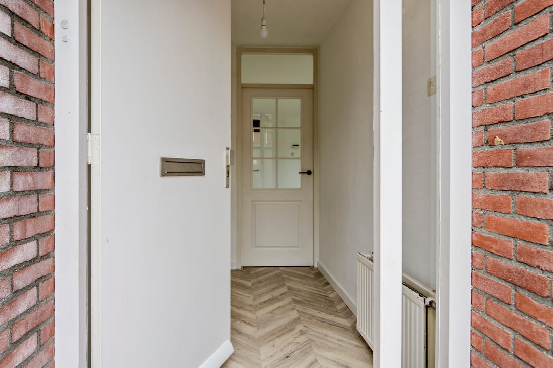 Foto 2 van Roomvatstraat 13