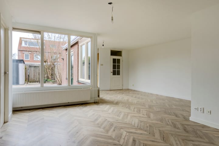 Foto 6 van Roomvatstraat 13