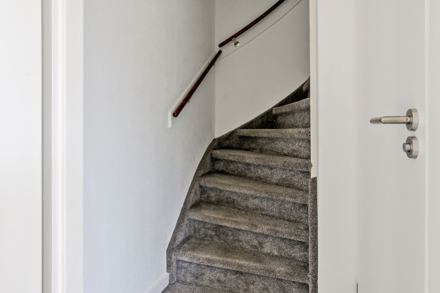 Foto 14 van Roomvatstraat 13