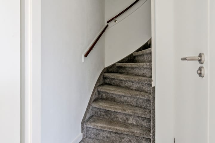 Foto 14 van Roomvatstraat 13