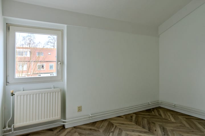 Foto 19 van Roomvatstraat 13