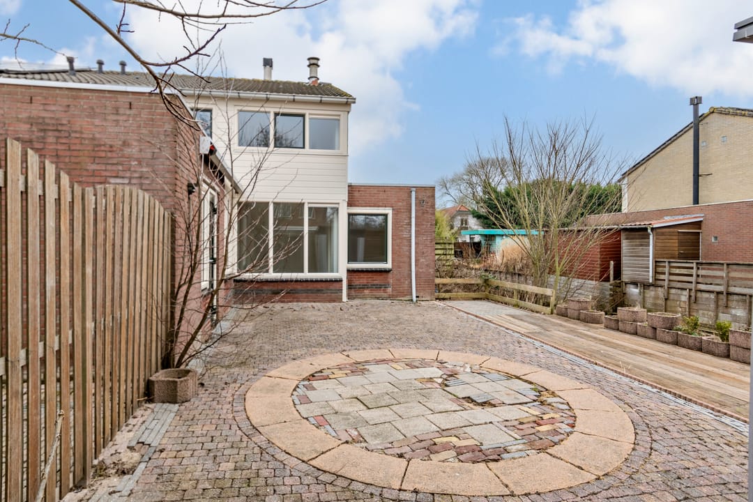 Foto 23 van Roomvatstraat 13