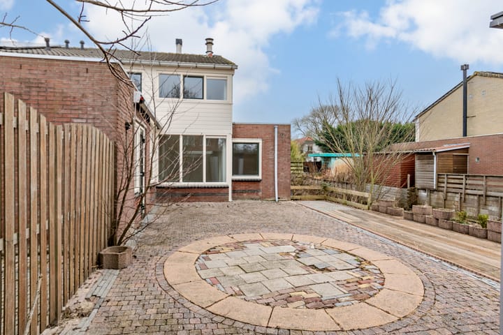 Foto 23 van Roomvatstraat 13