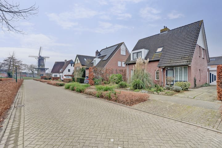 Foto 3 van d' Onvermoeidelaan 7