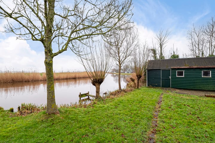 Foto 18 van Monnickendammerrijweg 39