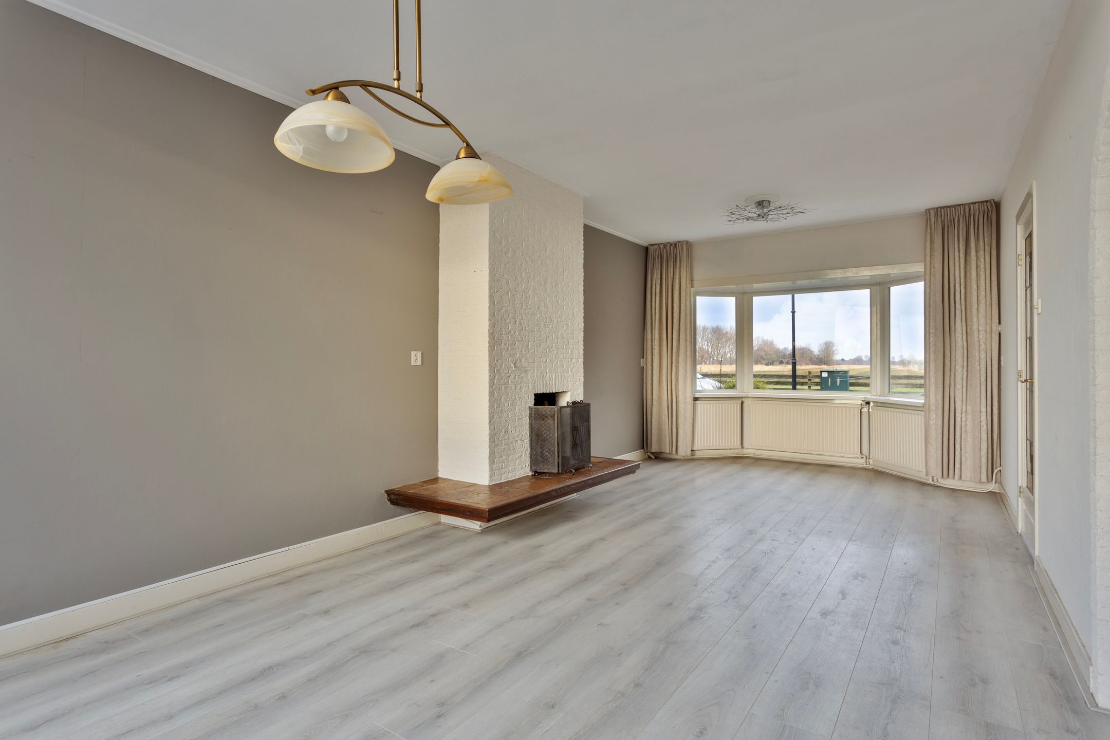 Photo 12 of J.J. Allanstraat 253