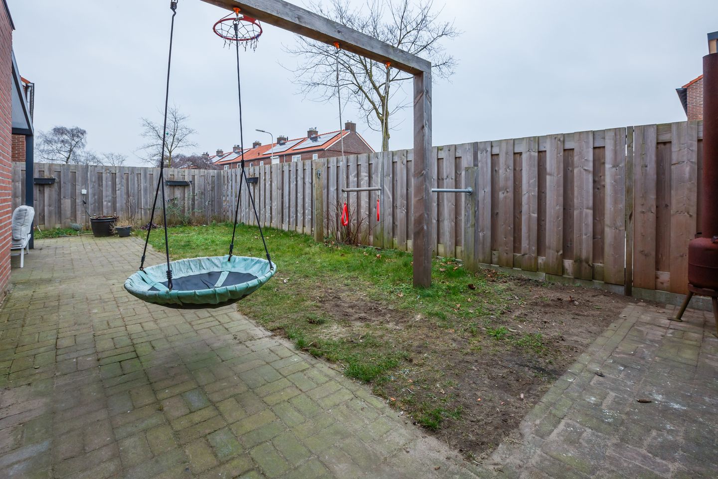 Foto 19 van van Limburg Stirumlaan 65