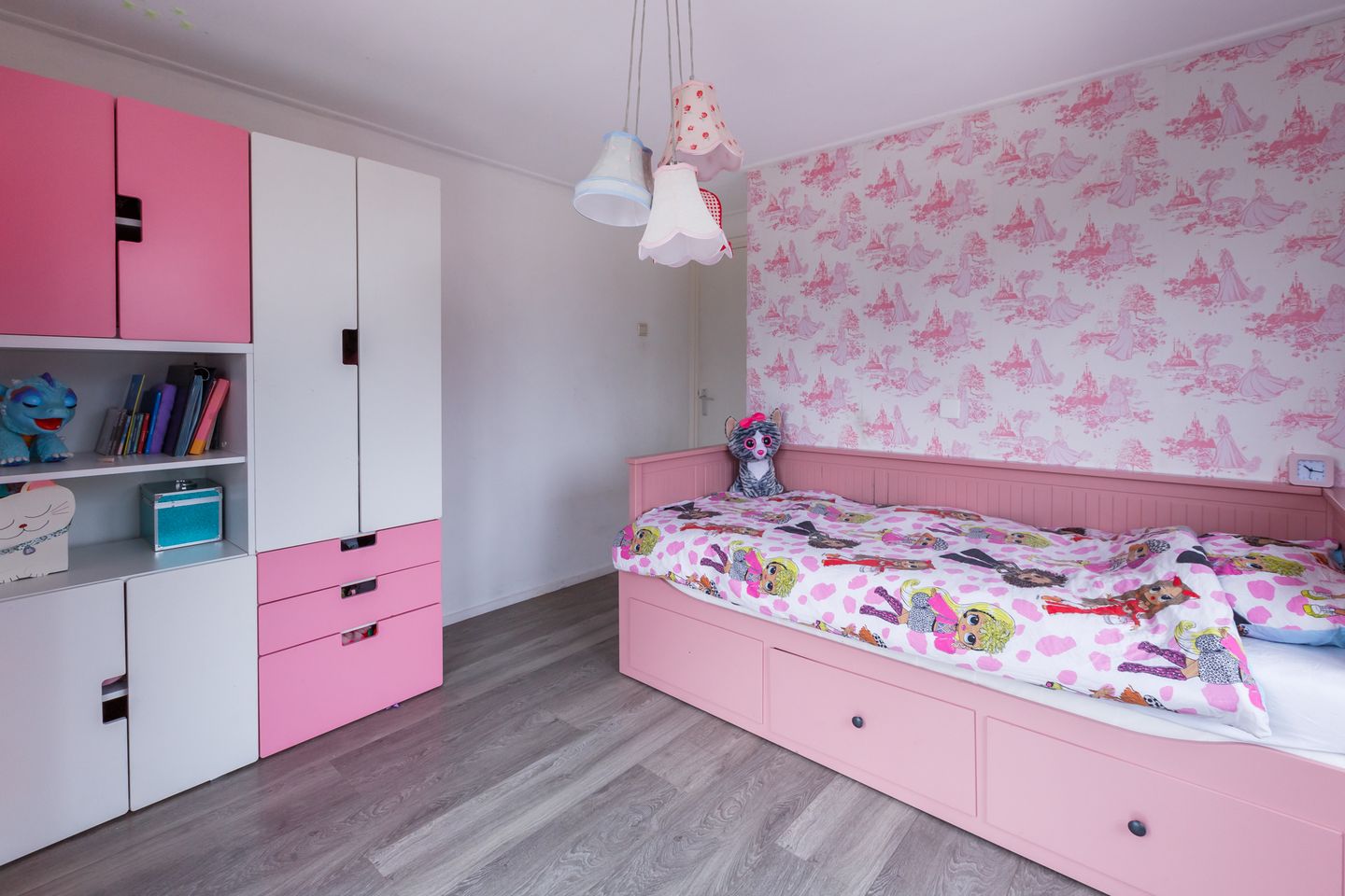 Foto 29 van van Limburg Stirumlaan 65