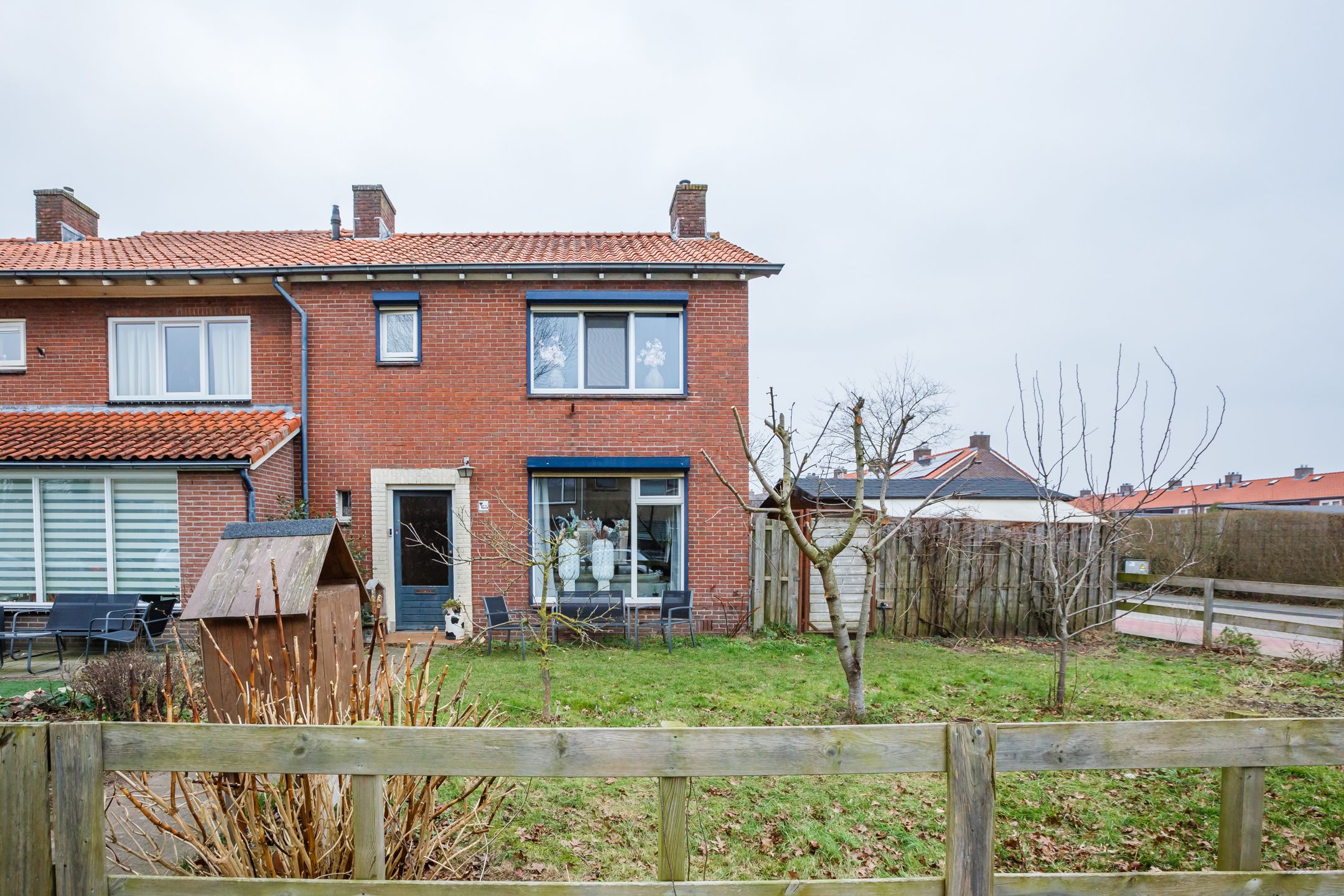 Foto 39 van van Limburg Stirumlaan 65