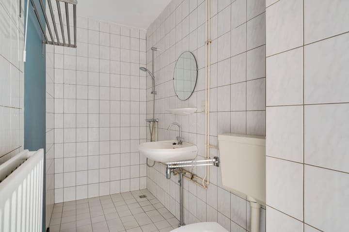 Foto 12 van Adelbert van Scharnlaan F 1