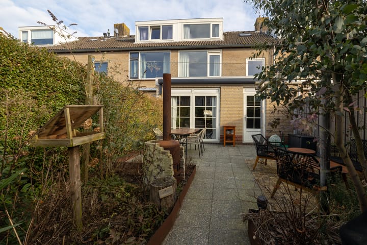 Foto 11 van Meeuwenlaan 36