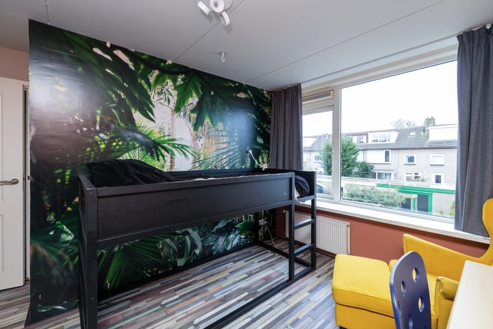 Foto 19 van Meeuwenlaan 36