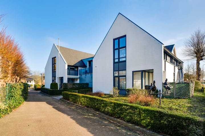 Foto 1 van Grijzegraaf 17-A