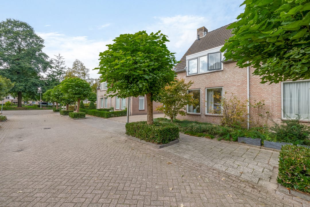 Foto 2 van Marga Klompéstraat 62