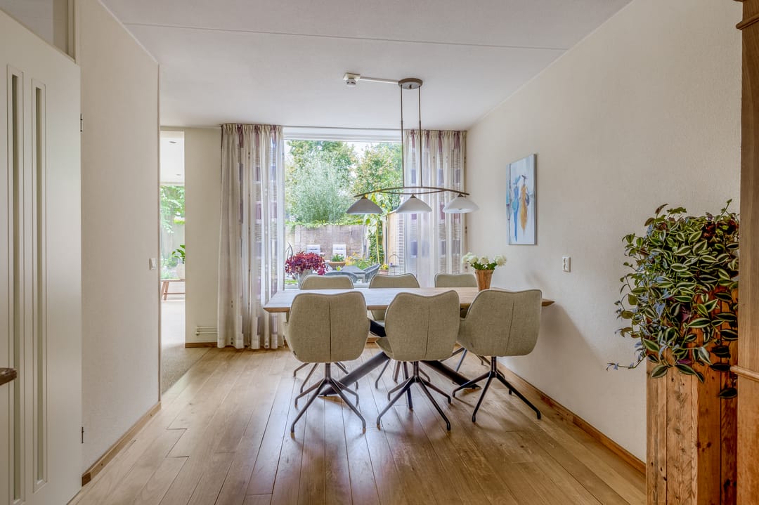 Foto 8 van Marga Klompéstraat 62