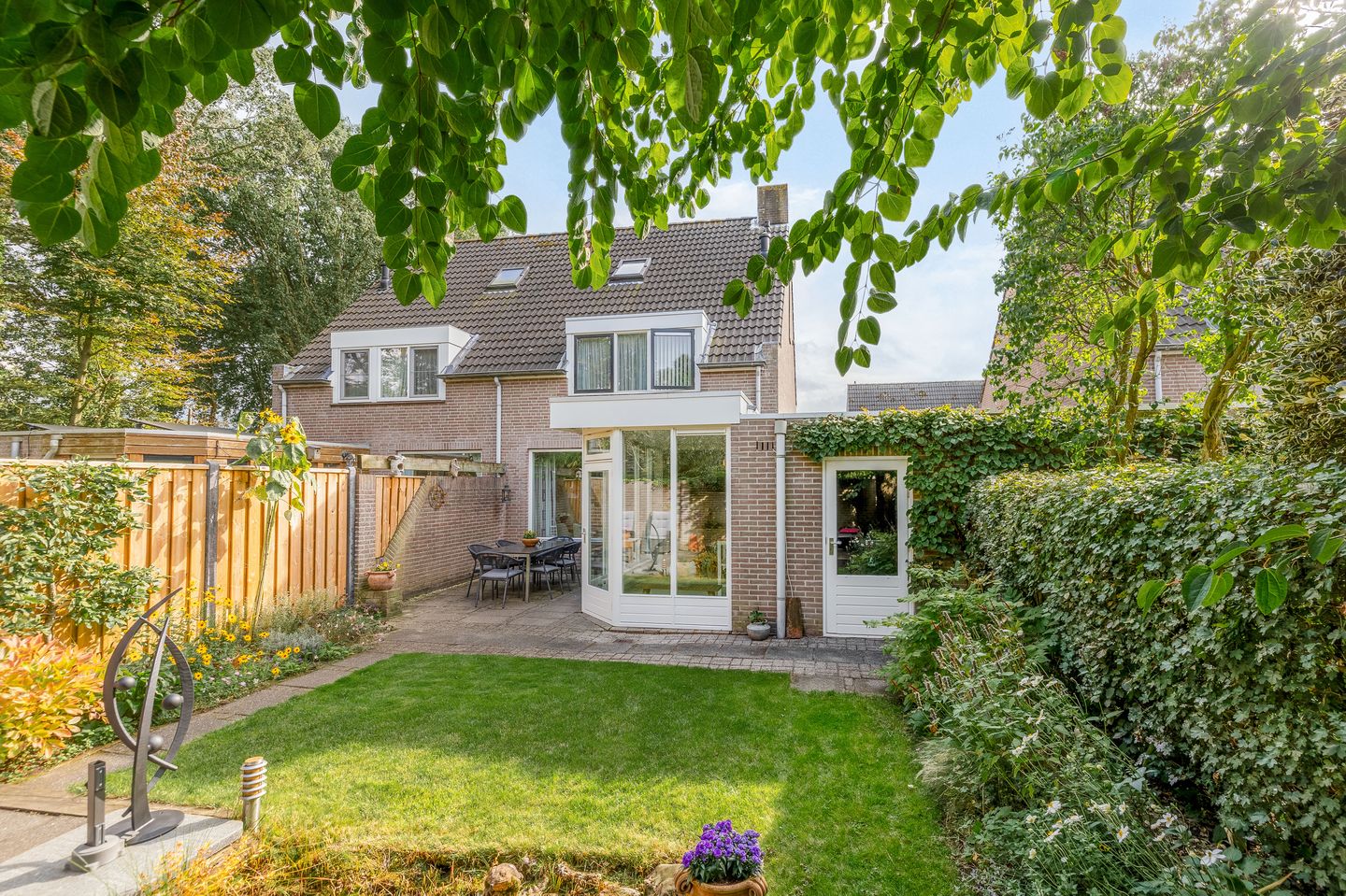 Foto 25 van Marga Klompéstraat 62