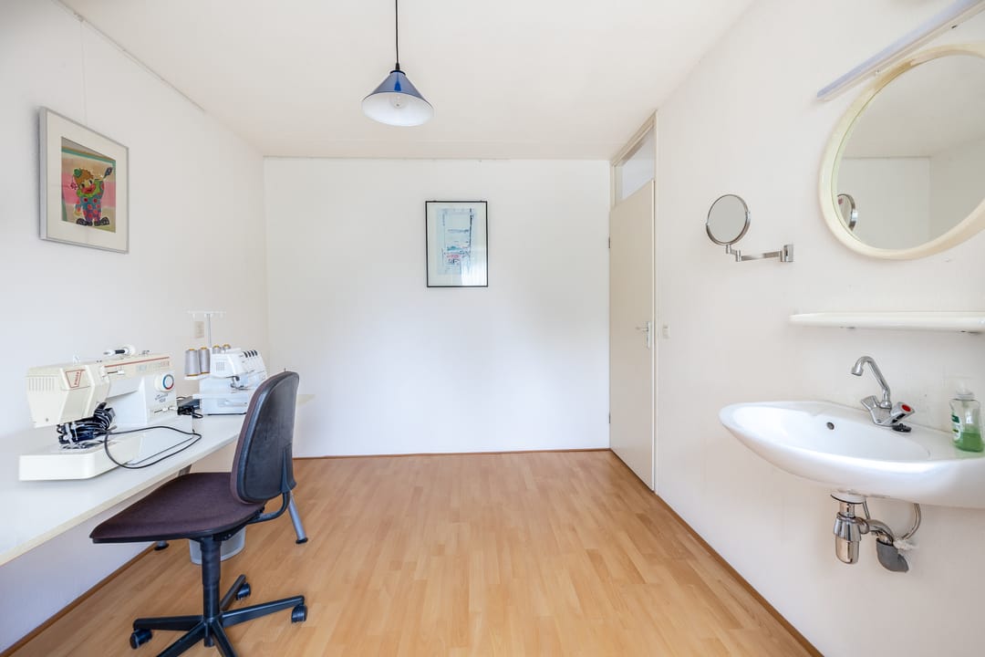 Foto 38 van Marga Klompéstraat 62