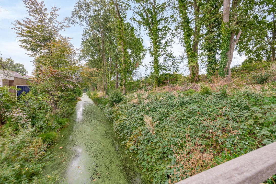 Foto 43 van Marga Klompéstraat 62