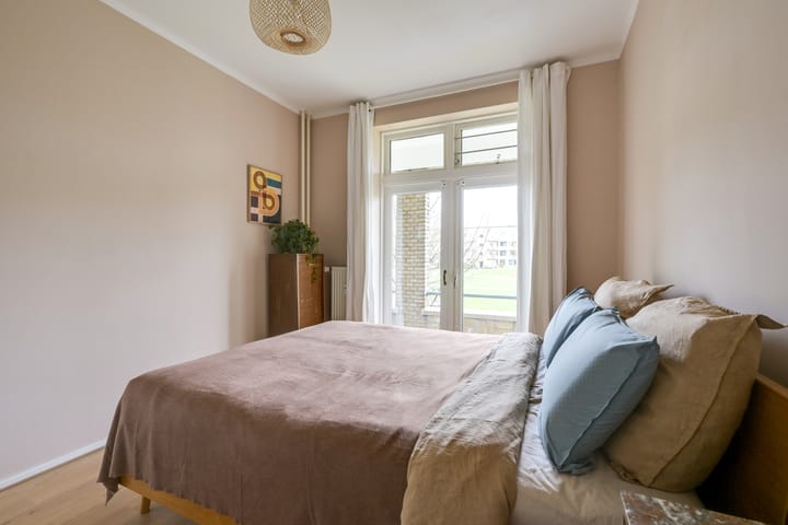 Photo 14 of Victor Hugoplantsoen 28