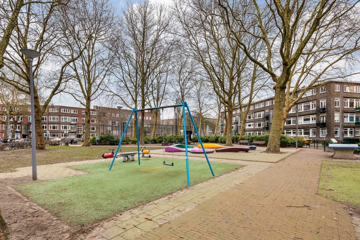 Foto 42 van Baljuwplein 22-01