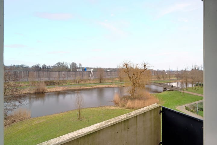 Foto 16 van van Blankenheimstraat 12