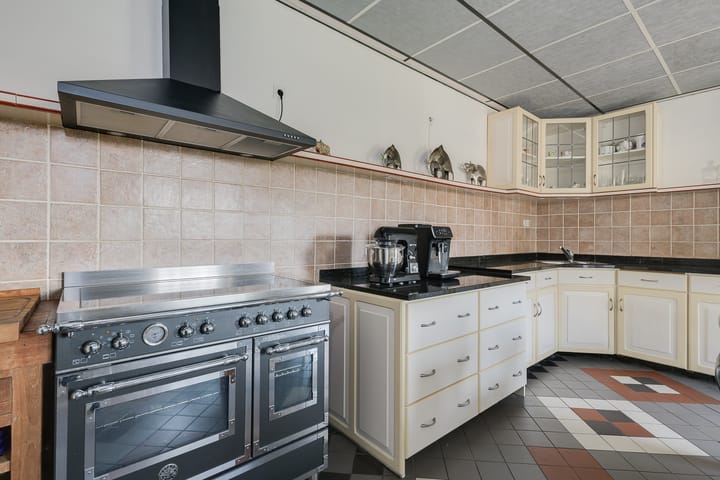 Photo 30 of Halle-Heideweg 31